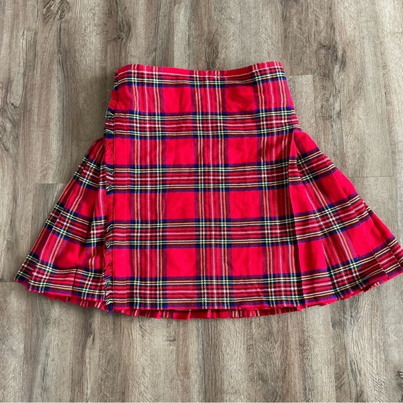 Scottish Kilt Men’s Size 36 Red Tartan Plaid St Patrick’s Day Black Buckles - Picture 1 of 12